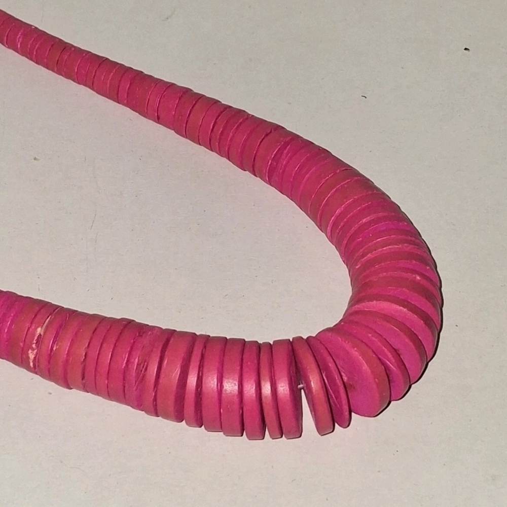 Pink Graduated Heishi Shell Necklace - Picture 3 of 4